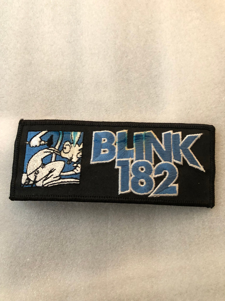 RARE VINTAGE  Blink 182 - Rabbit Logo  - small sew on patch