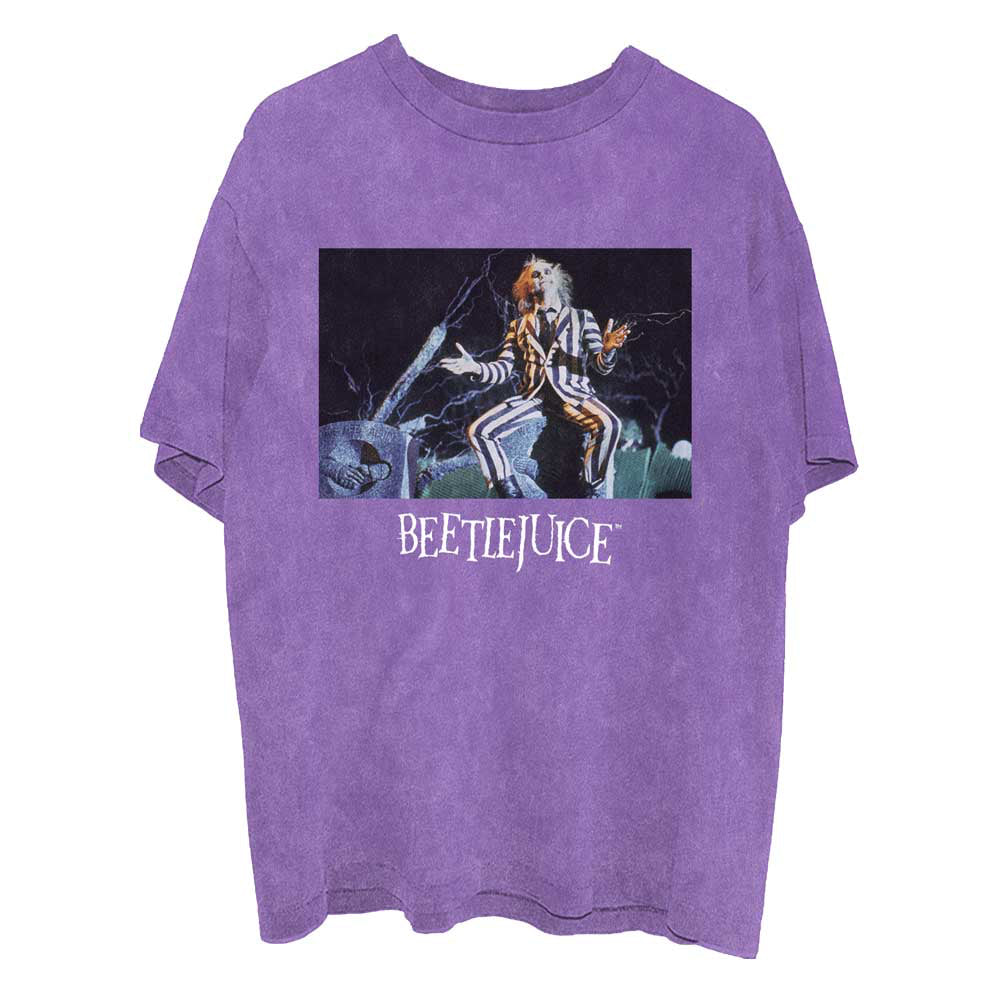 Beetlejuice - Sitting On A Tombstone - Purple T-shirt